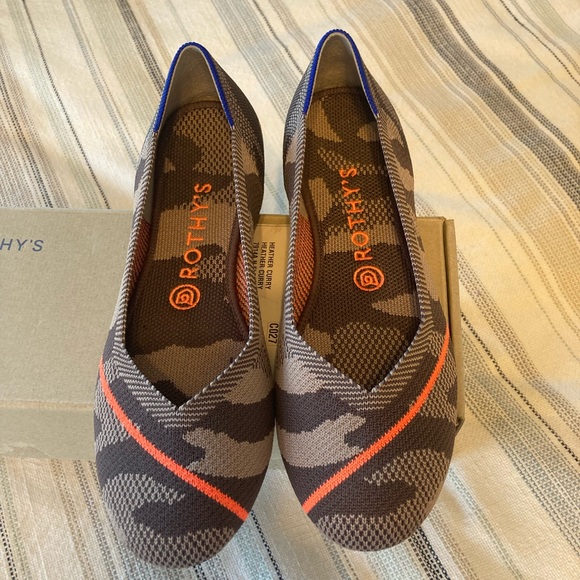 Rothy's Shoes - Rothy's Taupe Camo Flats. 8.5